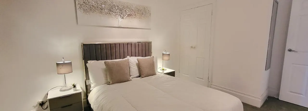 Stunning 2 Bedroom Apartment In Canary Wharf - Morland Apartments London